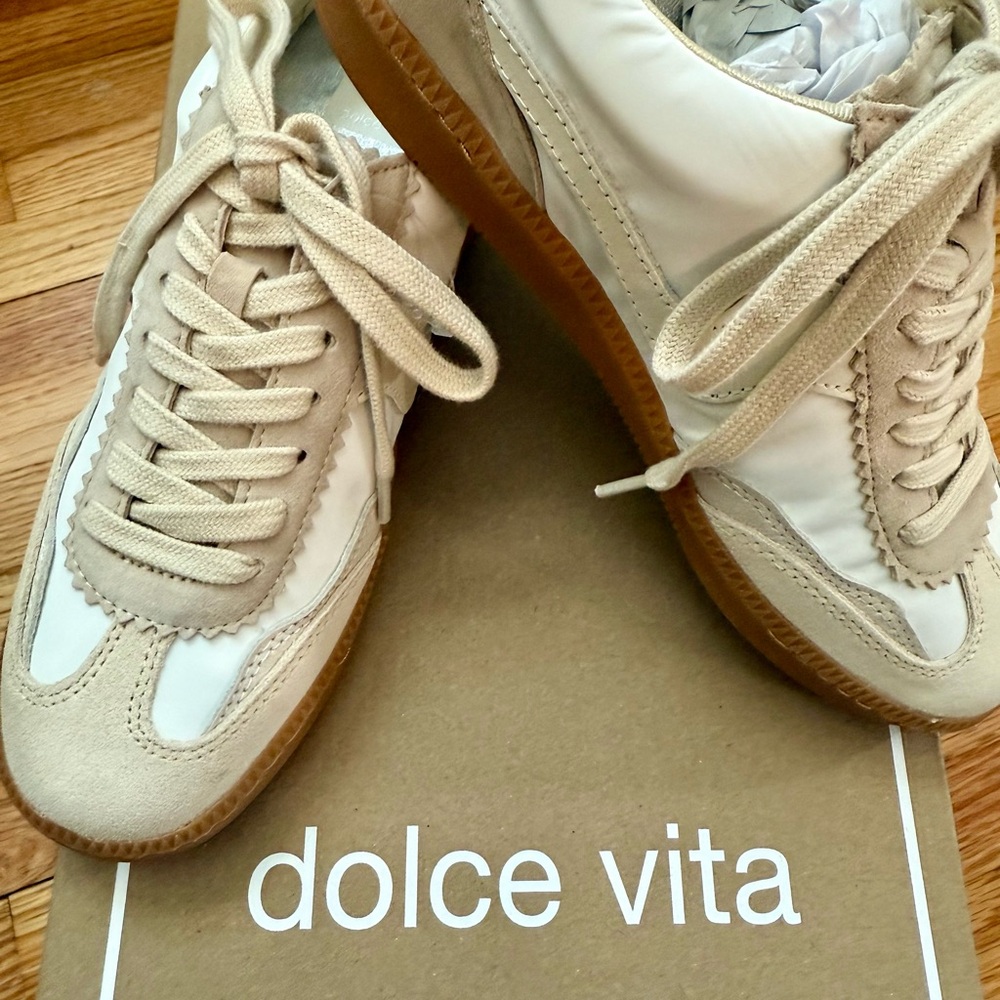 Dolce Vita Notice Ivory Multi Nylon White Women's Sneakers New in Box